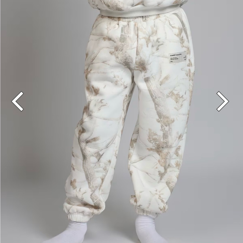 Kids Patterned Cream Jogger Pants